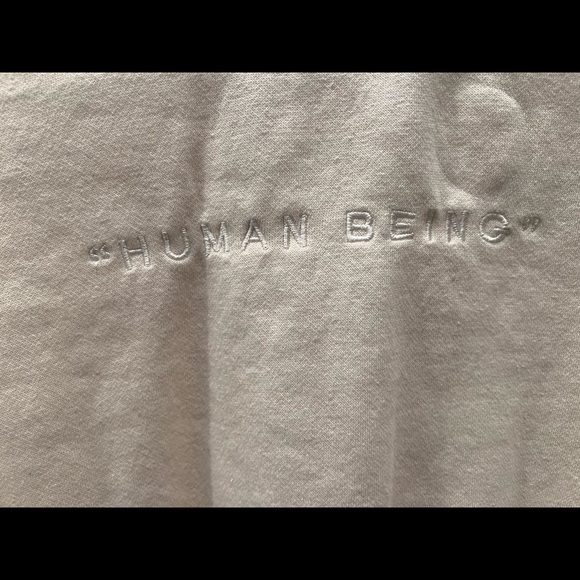 Cream crewneck - Picture 3 of 3